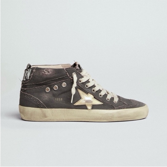Golden Goose Mid Star Distressed Charcoal Canvas & Gold Metallic Star - IT 38 - Picture 1 of 11
